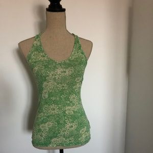 🦋2/$30 Free People v-neck racer back tank